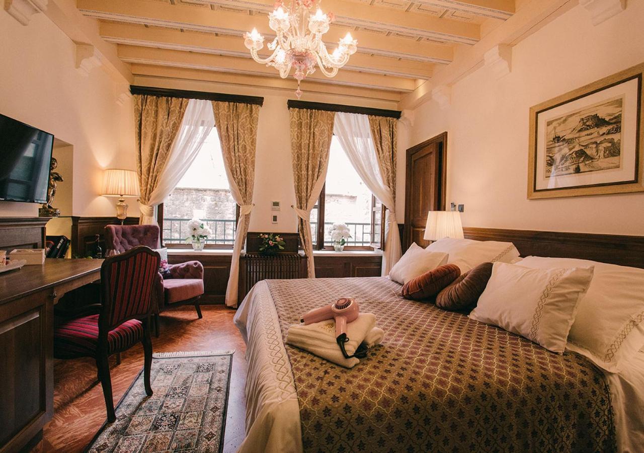 Heritage Hotel Cardo 斯普利特 外观 照片